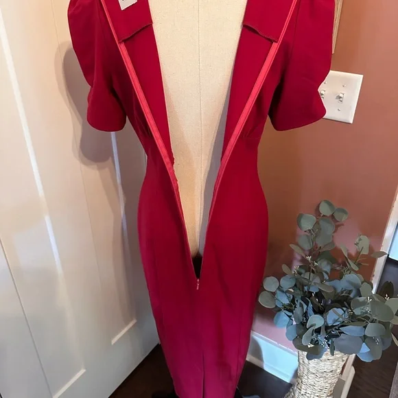 ASOS cranberry fitted puff sleeves back zipper back slit 8 midi pleats dress - Picture 9 of 14